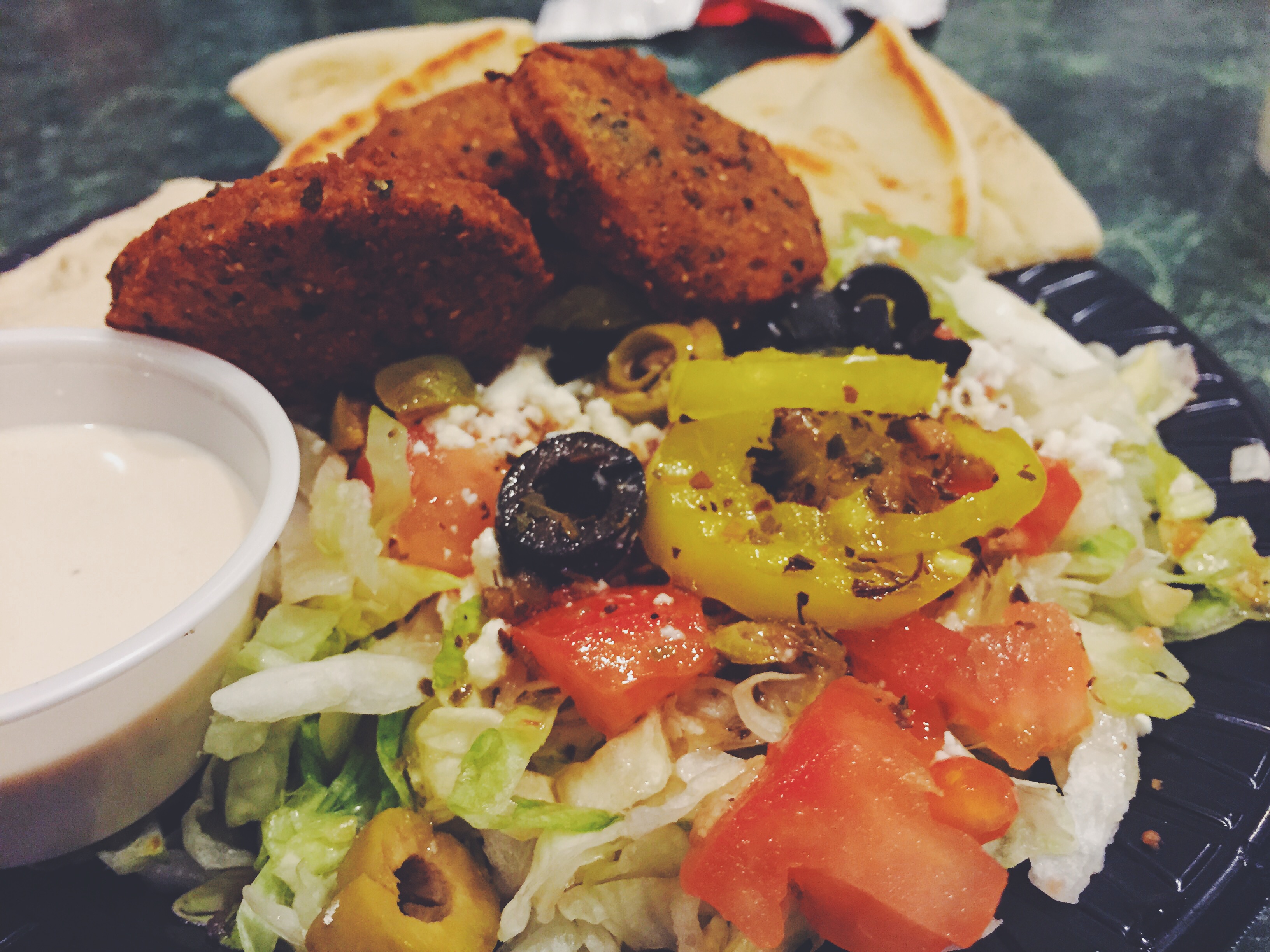 Taza Grill Falafel platter